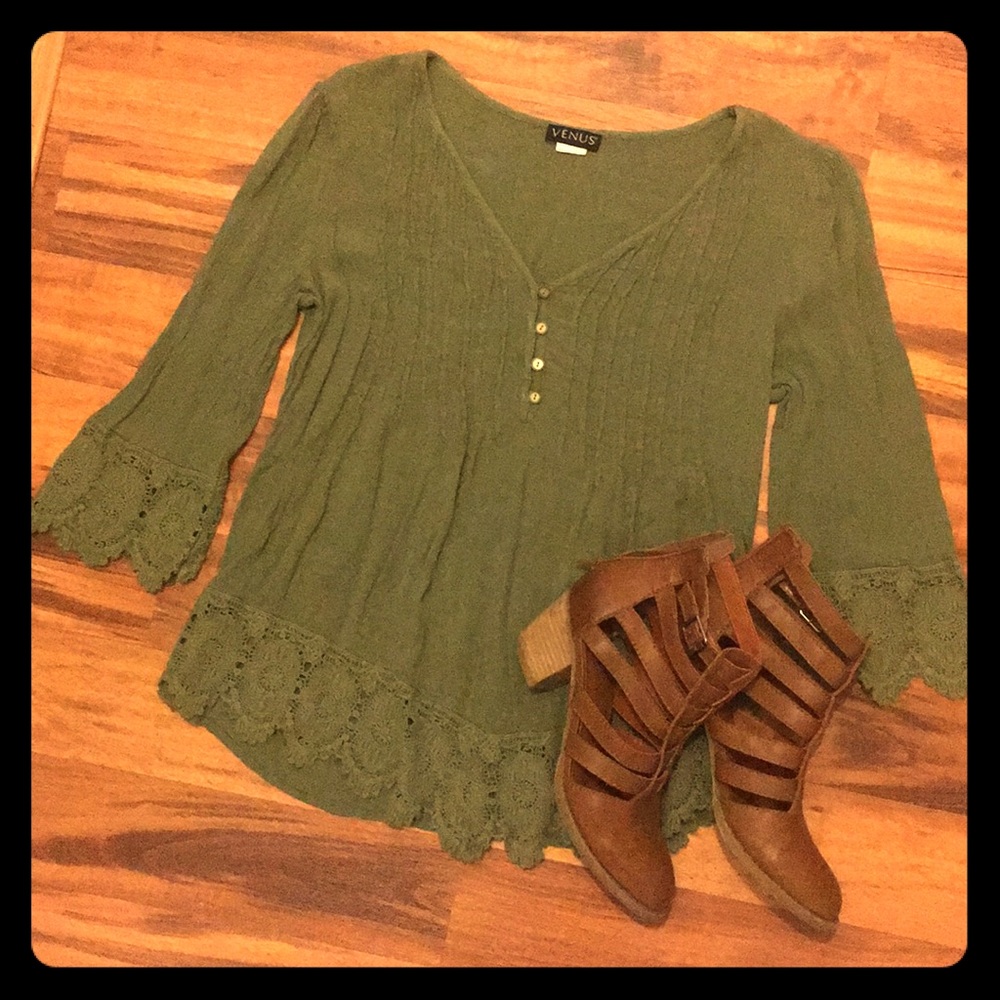 Venus blouse